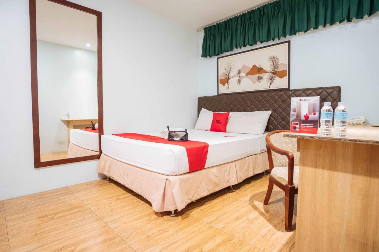 Reddoorz Plus Near Cebu Capitol Exteriör bild