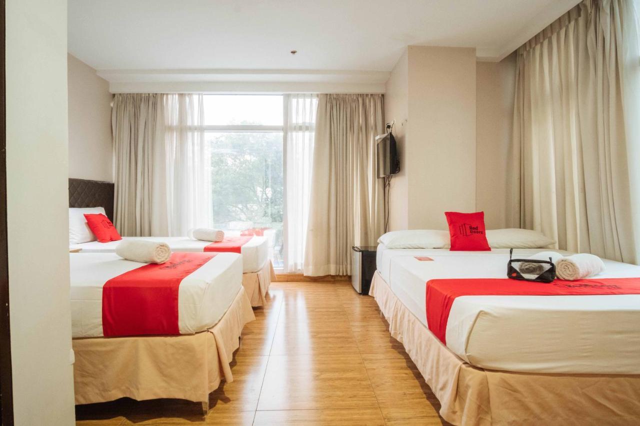 Reddoorz Plus Near Cebu Capitol Exteriör bild